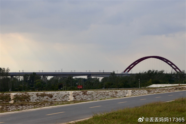 【圖說淮南】&mdash;&mdash;厚厚的云  ???